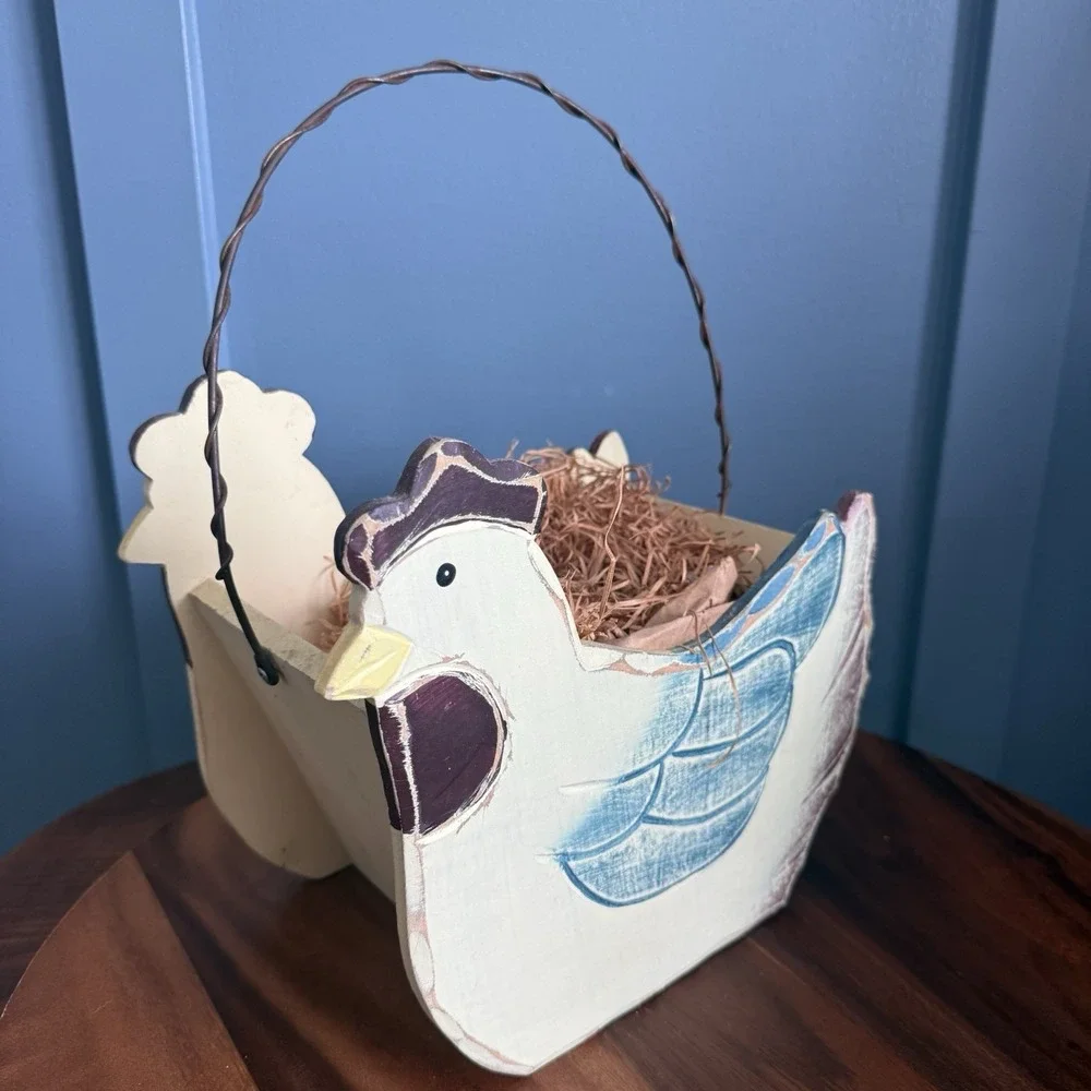 Vintage Hand Painted Wood Chicken Hen Basket Primitive Country Farmhouse Decor